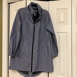 32 Degrees Heather Blue Lightweight Long Jacket with Black Trim